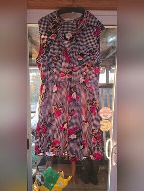 Sleeveless Gingham Floral Tie-Waist Dress - Black, White & Pink Size XL